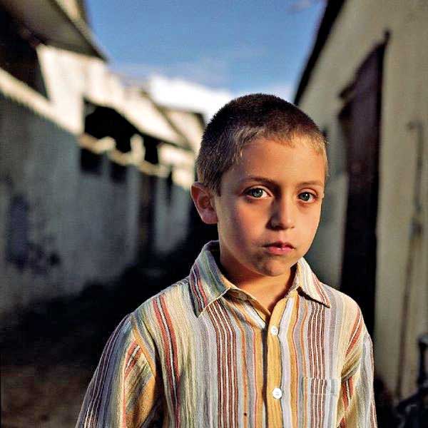 הביט על עצמו והודה שהוא מתגעגע. 'יוסף לובש כתנות פסים'. צילום: עדי נס.