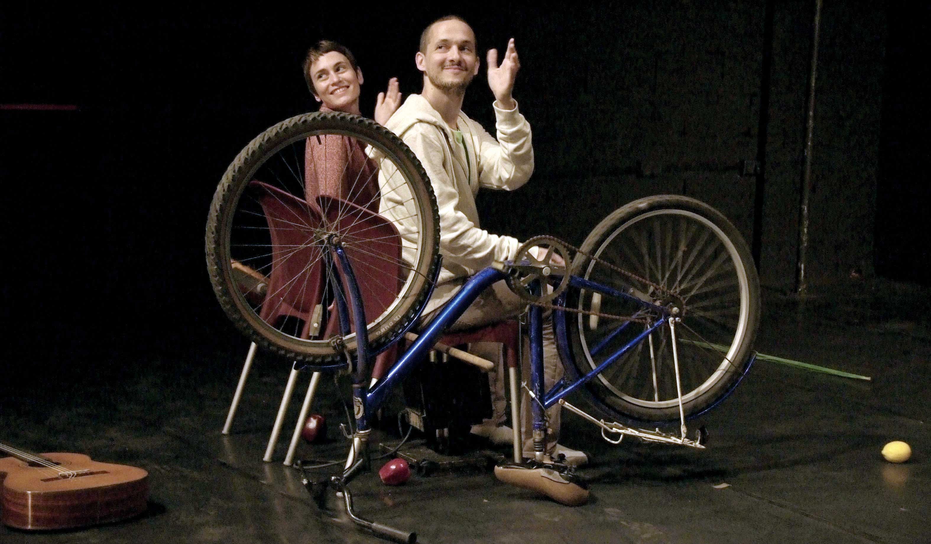 לגעת במקום הזה | יהודית שלוסברג&nbsp;יוגב