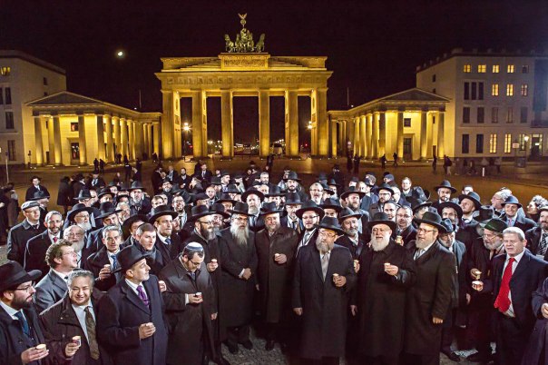 מתמודדים עם אתגרים כמו משבר כלכלי וצמיחה דמוגרפית מוסלמית. כנס רבני אירופה בברלין צילום: ועידת רבני אירופה
