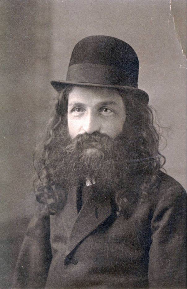 "מצפה ומייחל לנטפי טל שמים". הרב הנזיר בצעירותו‎