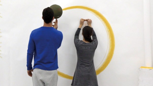 אניעם דרעי, סימנים, וידאו 2014