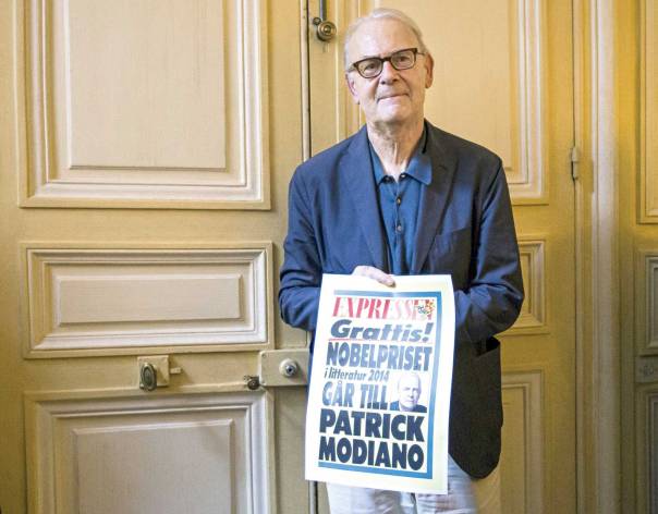 מוותר מראש על הסיכוי לאחוז בזמן שאבד. פטריק מודיאנו לאחר ההכרזה על זכייתו בנובל, 2014 צילום: EPA 