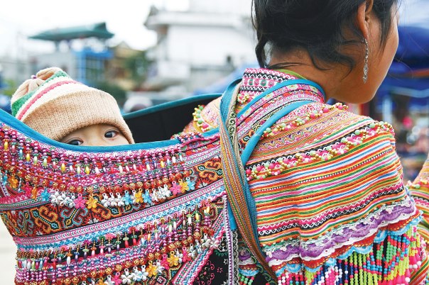 "לא ילדתי אותה, אבל אני בהחלט האמא שלה" אם וילדה בויטנאם.  צילום אילוסטרציה: שטארסטוק