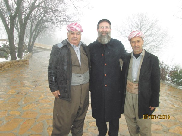 רואים‭ ‬ביהודים‭ ‬מודל‭ ‬להערצה‭. ‬הרב‭ ‬בירנבוים‭ ‬בביקורו‭ ‬בכורדיסטן‭. 