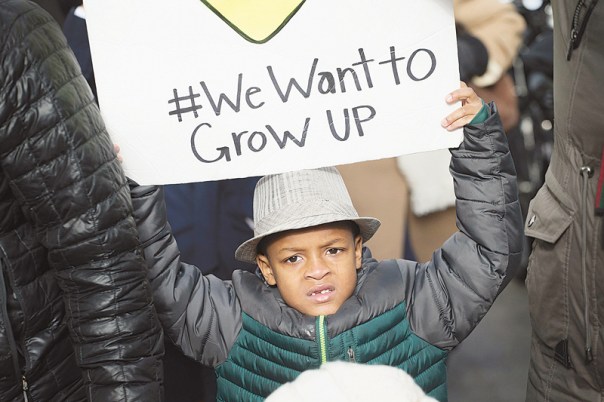 התאכזבו מאובמה. צעדה נגד האלימות המשטרתית כלפי אוכלוסיית השחורים, שיקאגו, ארה"ב, 2015 צילום: גטי אימג'ס