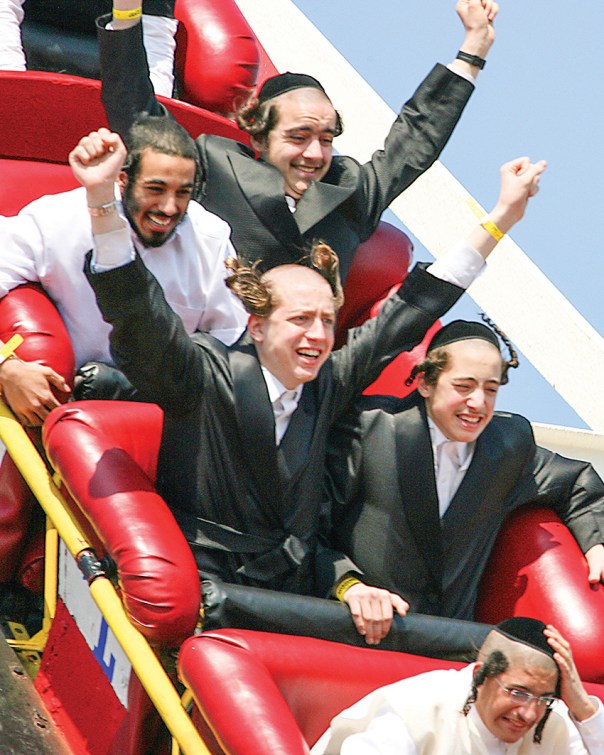  ימי הפסח בלונה פארק אסטרולנד, קוני איילנד, ברוקלין 2008 צילום: גטי אימג'ס 