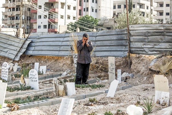 ג'ונגל פראי. יום השנה השלישי למתקפה הכימית בעוט'ה, סוריה 2016 צילום: אי.פי.אי