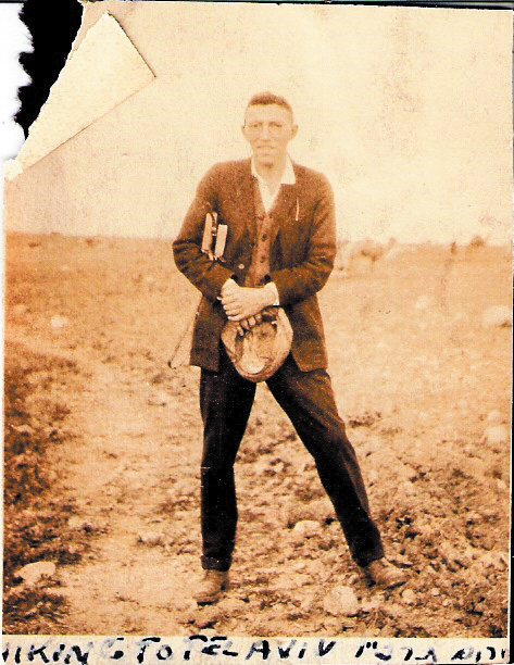 אדוארד הורוביץ, תל אביב, 1925